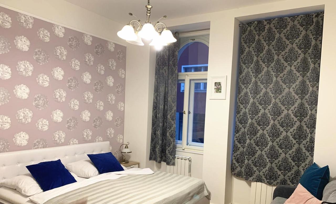Charles Square Prague Apartment Luaran gambar