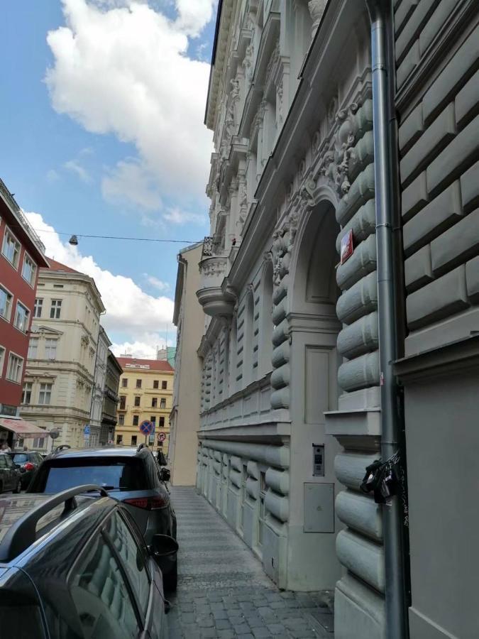 Charles Square Prague Apartment Luaran gambar