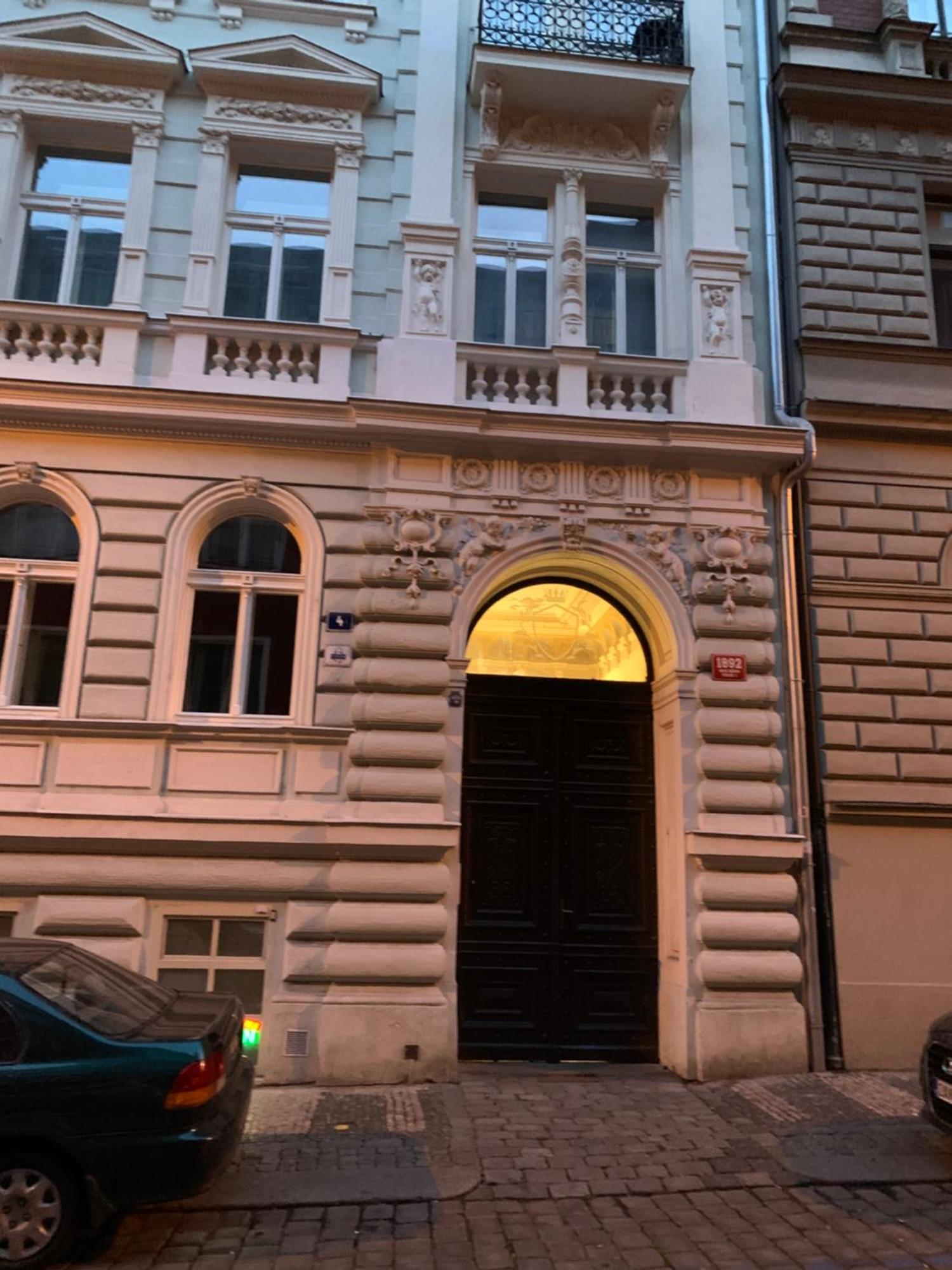 Charles Square Prague Apartment Luaran gambar